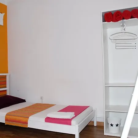 Hostel Refuge